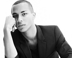 Olivier Rousteing Dipilih Sebagai Desainer Baru Balmain 
