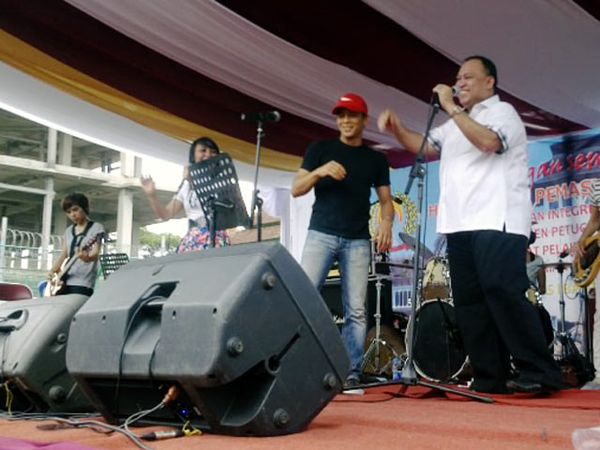 Ariel Hibur Napi Rutan Kebonwaru