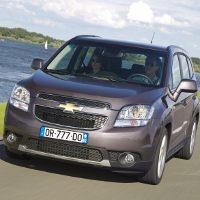 MPV Chevy Orlando Dilepas Sekitar Rp 400 Juta