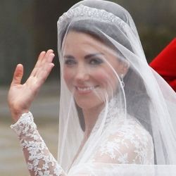 Ini Dia Gaun Pengantin Kate Middleton