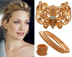 Kate Hudson Luncurkan Lini Perhiasan Bohemian
