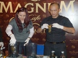 Magnum Cafe Gelar Mixology Class