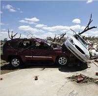 Tornado Landa Amerika Paksa Mercy dan Toyota Tutup Pabrik