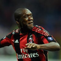 Seedorf Sanggup Bermain Hingga Umur 52 Tahun