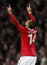 Chicharito Pukau Wenger