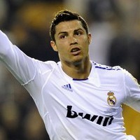 Ronaldo Diparkir Mourinho Akhir Pekan ini