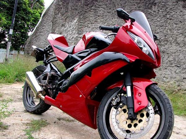 Tergila-gila Yamaha R6