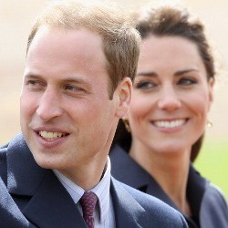 Ratu Elizabeth II dan Pangeran William Jadi Mobil di Cars 2