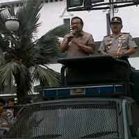 Massa Buruh Ditemui Gubernur dan Kapolda Jatim