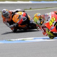 Dovizioso Senang Menangi Duel Kontra Rossi