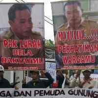 Warga Gunung Anyar Desak Usut Dugaan Korupsi Aset Desa