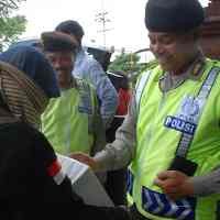 Demo Hardiknas, Polisi Ditodong Sumbangan