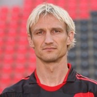 Akhir Musim, Hyypia Gantung Sepatu