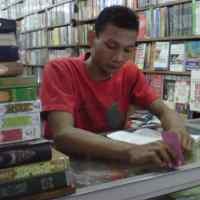 Penjualan Buku di Pasar Tradisional Mulai Lesu