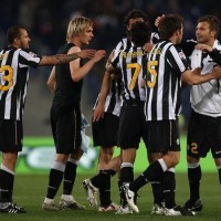 Nyonya Tua Pelihara Asa ke Eropa