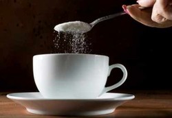 Gula Bisa Jadi Racun Jika Melebihi 8 Sendok Sehari