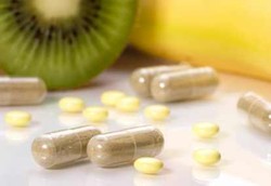 Vitamin C dari Buah Lebih Mudah Diserap Daripada Suplemen