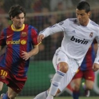 Messi Paling Banyak Dilanggar, Ronaldo Alami Kebuntuan