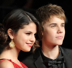 Selena Gomez Tidak Suka Pacaran Diam-diam