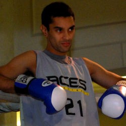 Berat Badan Didi Riyadi Turun Gara-gara Tinju