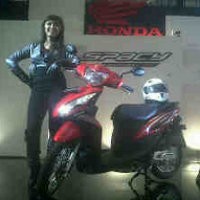 Honda: Spacy, Skutik dengan Bagasi Terlapang di Kelasnya