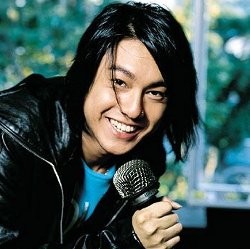 Ken Zhu Bahagia Tanpa Kekasih