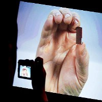 Intel Perkenalkan Chip 3D 