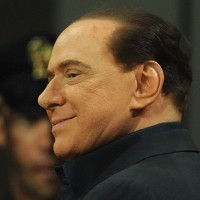 Silvio Berlusconi Berharap Diabadikan Menjadi Nama Stadion Milan