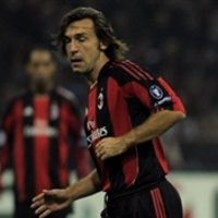 Pirlo Mendekat ke Juve?