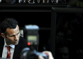 Giggs Siap Hadapi Hantu 2009