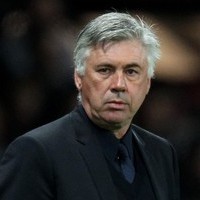 Ranieri: Pertahankan Ancelotti, Chelsea