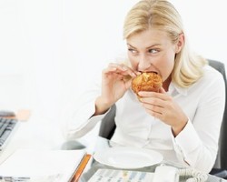 Waspadai 6 Tanda Gangguan Pola Makan