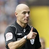 Fergie Cemaskan Performa Wasit