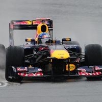 Vettel Kuasai Sesi Terakhir