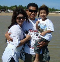 Jenazah Irma Langsung Diterbangkan ke Bukit Tinggi