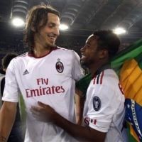 Berlusconi Janjikan Hadiah Lain Buat Milanisti