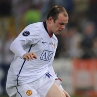 Ancelotti Pilih Rooney Ketimbang Messi