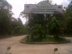 Anak Kartosoewirjo Minta Aset Al Zaytun Dikembalikan, Sebut KW 9 Bukan NII