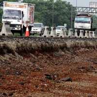 Pelebaran Ruas Tol Jagorawi Tuntas Agustus 2011