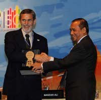 Marzuki: Singapura Negara Paling Kotor Korupsi