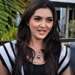 Ashanty Tak Mau Hiraukan Perseteruan Anang-Syahrini