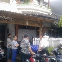 Tika Diikat dan Diceburkan ke Bak Mandi