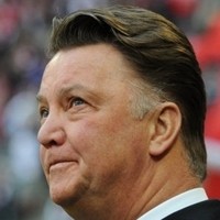 Juve Bidik Van Gaal