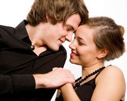  6 Cara Sederhana Tunjukkan Rasa Cinta