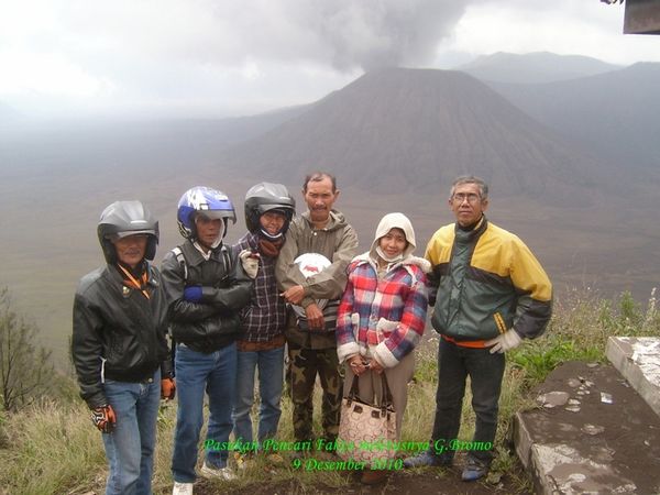 Bromo waktu meletus