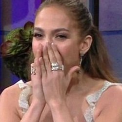 J.Lo Terkejut Melihat Video Dirinya Saat Jadi Penari Latar NKOTB