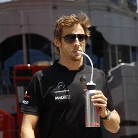 Disebut Peluangnya Habis, Button Geram