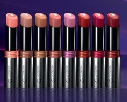 Triple Core Lipstick, 3 Fungsi dalam 1 Lipstik