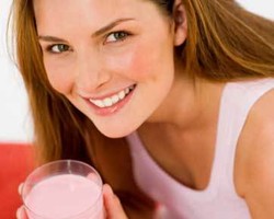 Cara Seru Penuhi Asupan Air Setiap Hari