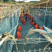 Pentagon Mungkin Izinkan Tahanan Guantanamo Dijenguk Keluarga